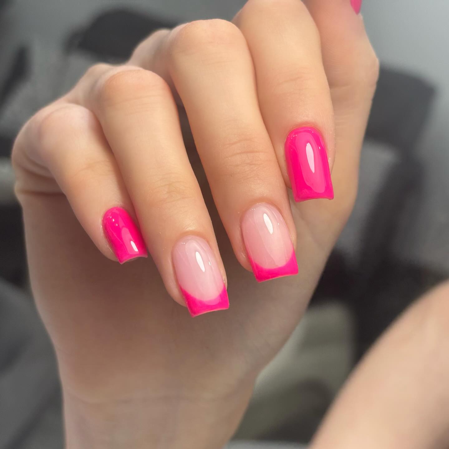 Sparkling Glitter Accent Manicure